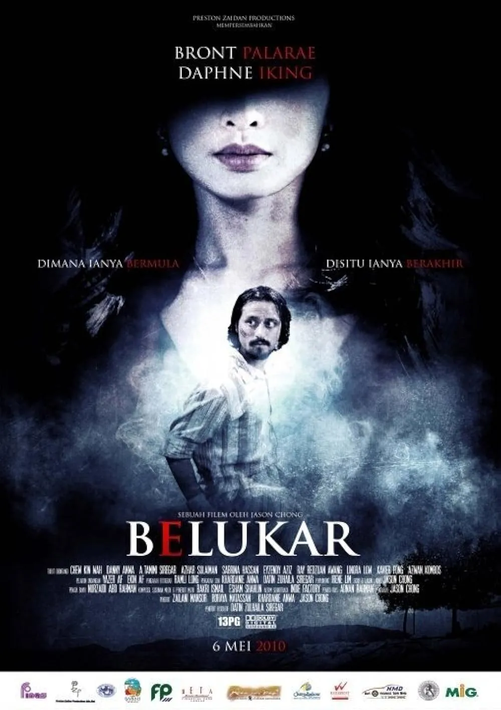 Daphne Iking in the film Belukar
